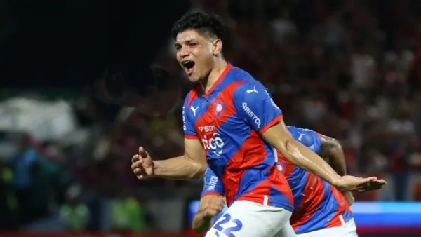 El ahora volante ofensivo de Vélez Sarsfield subió una historia vestido de azulgrana.