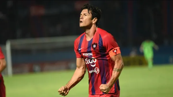 El ex delantero anunció cuando desea retornar a su club