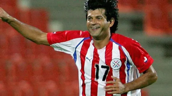 El goleador albirrojo, José Saturnino Cardozo opinó sobre el momento de la selección.