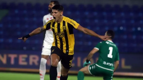 Guaraní busca director técnico después del despido del argentino Juan Pablo Pumpido.