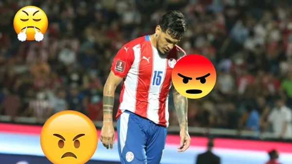 Gustavo Gómez con la camiseta de Paraguay