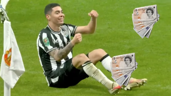 Miguel Almirón festejando irónicamente un gol manejando un vehículo