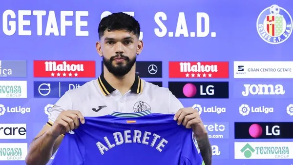 Omar Alderete no pudo disputar el partido ante el club catalán por problemas de inscripción.