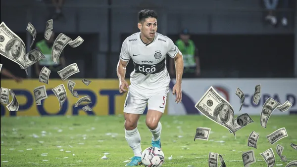 Saúl Salcedo con la camiseta de Olimpia
