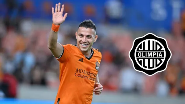 Sebastián Ferreira, con la camiseta del Houston Dynamo