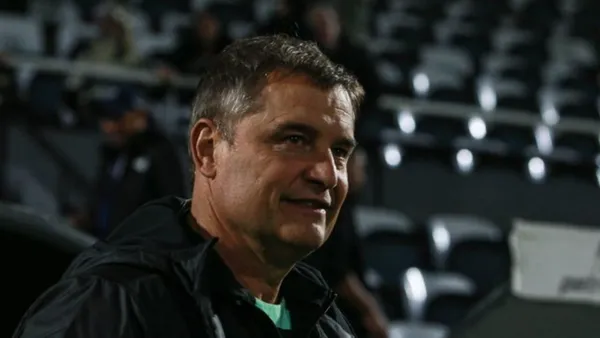 Tras la catastrófica eliminación ante San Lorenzo en Copa Paraguay, rodó una cabeza.