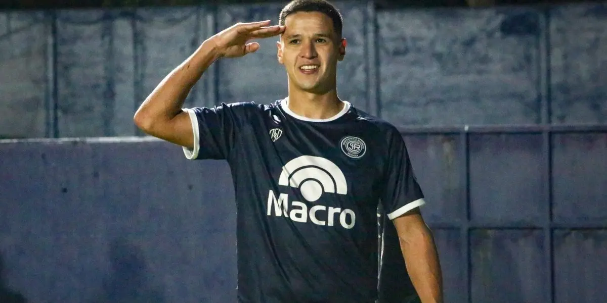 Alex Arce es el nombre del que todos hablan en el ascenso argentino.