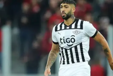 Alexander Barboza es el pilar en la defensa del equipo de Libertad