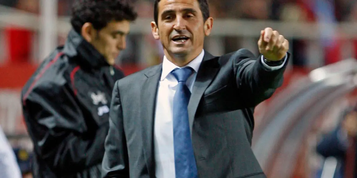 Arribó al país el director técnico español Manolo Jiménez, que trabajará en Cerro Porteño.