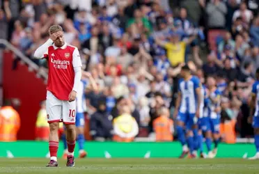 Brighton goleó al Arsenal en su casa y lo despidió de la lucha por el título