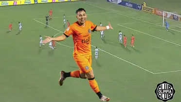 Carlos Arrúa marcó para Olimpia