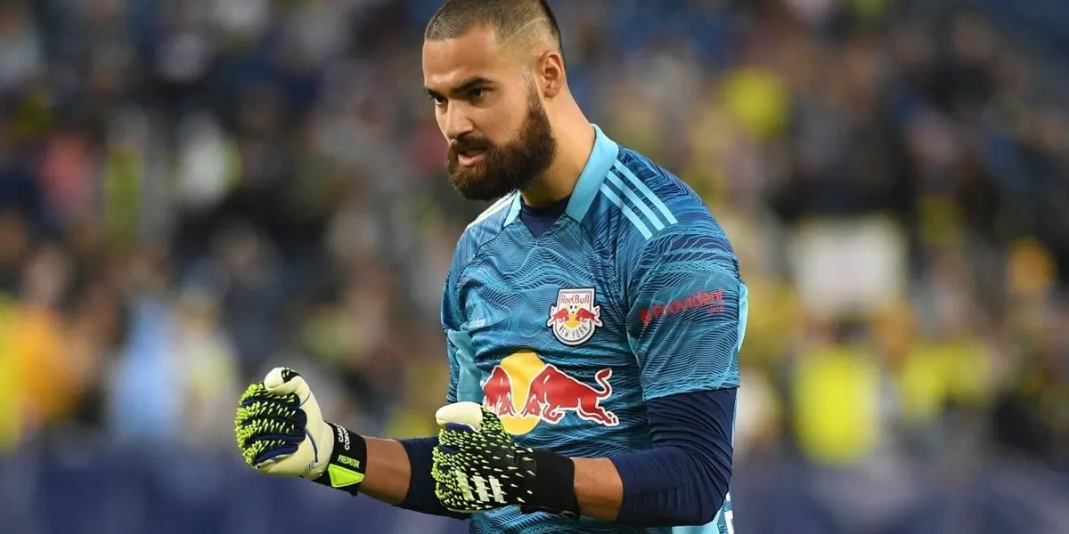 Carlos Coronel es el arquero del New York Red Bulls siendo gran figura del equipo.