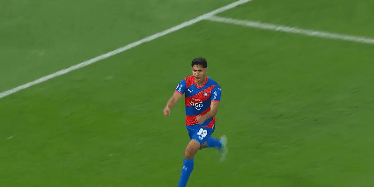 Cerro Porteño puso en cancha ante Tacuary al juvenil de 18 años que respondió con gol.