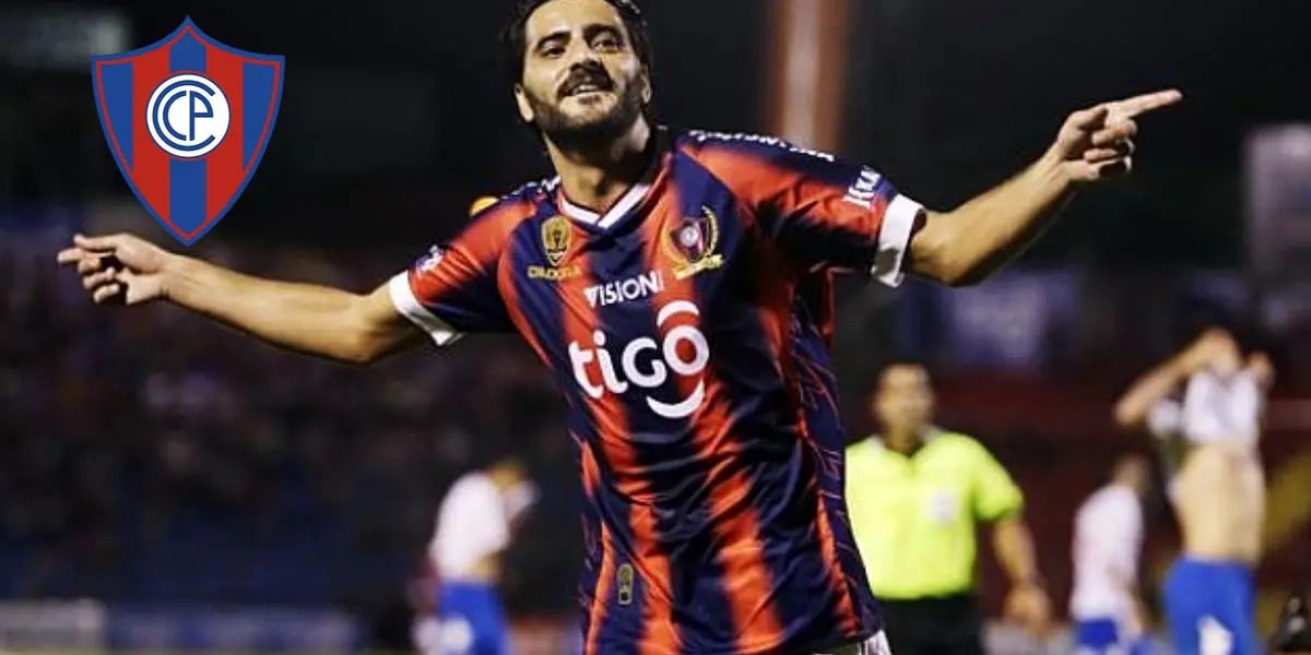 Dani Güiza con la camiseta de Cerro Porteño