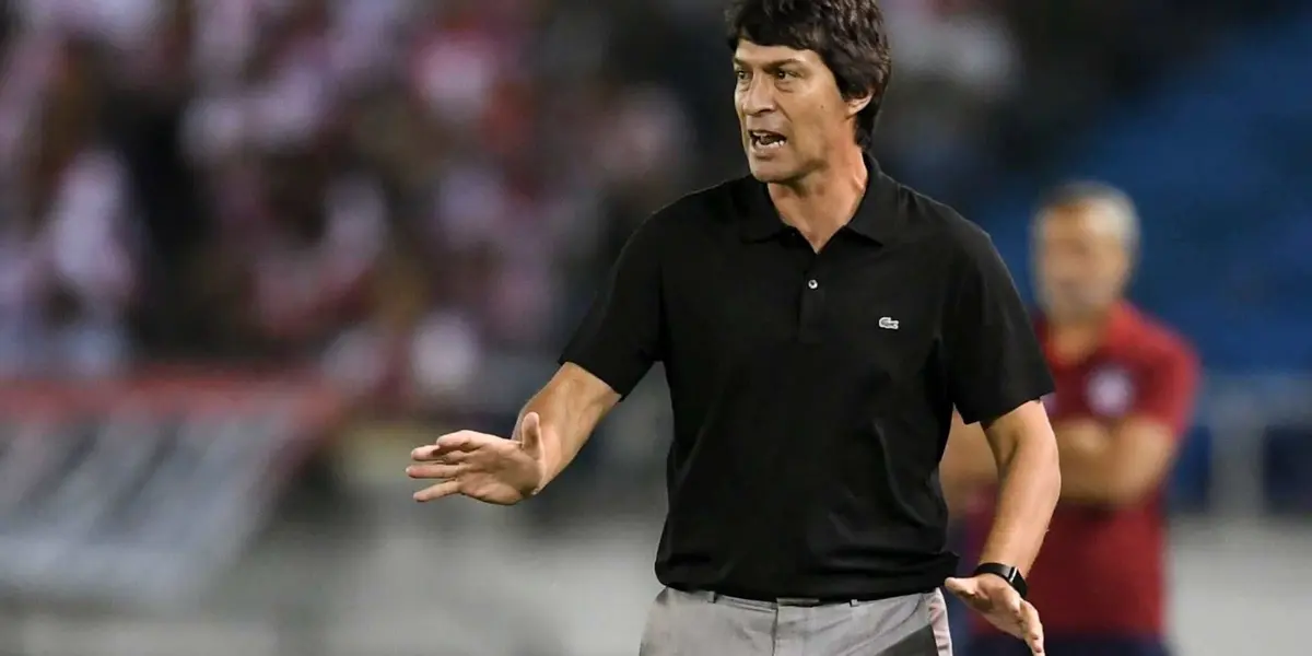 Daniel Garnero fue campeón Olimpia, pero hoy el club afrontaría una demanda del DT