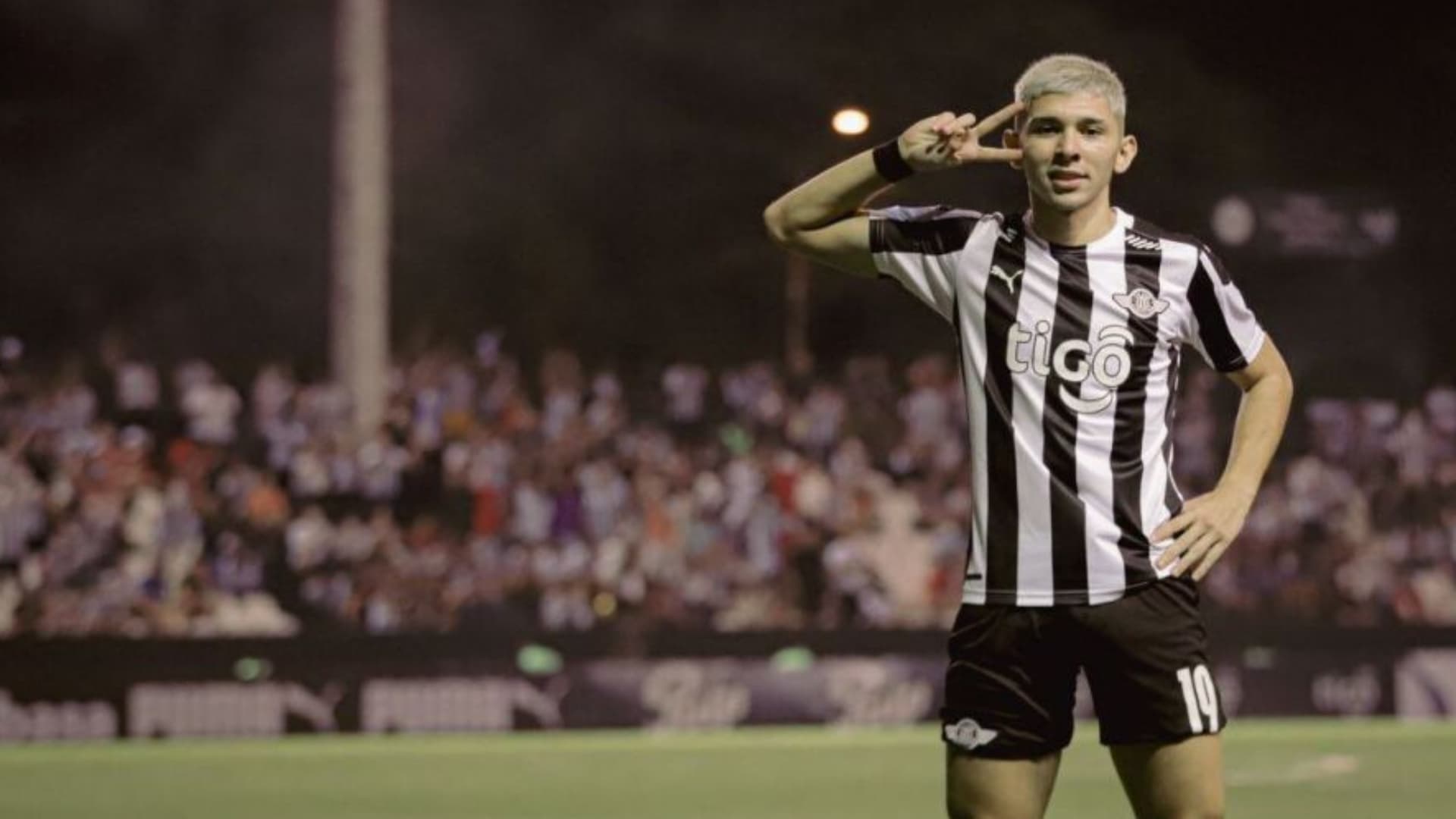 Dos ingleses llegaron a Paraguay por un particular motivo