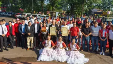 Héroes nacionales; la ciudad que homenajeó a los campeones con la Albirroja