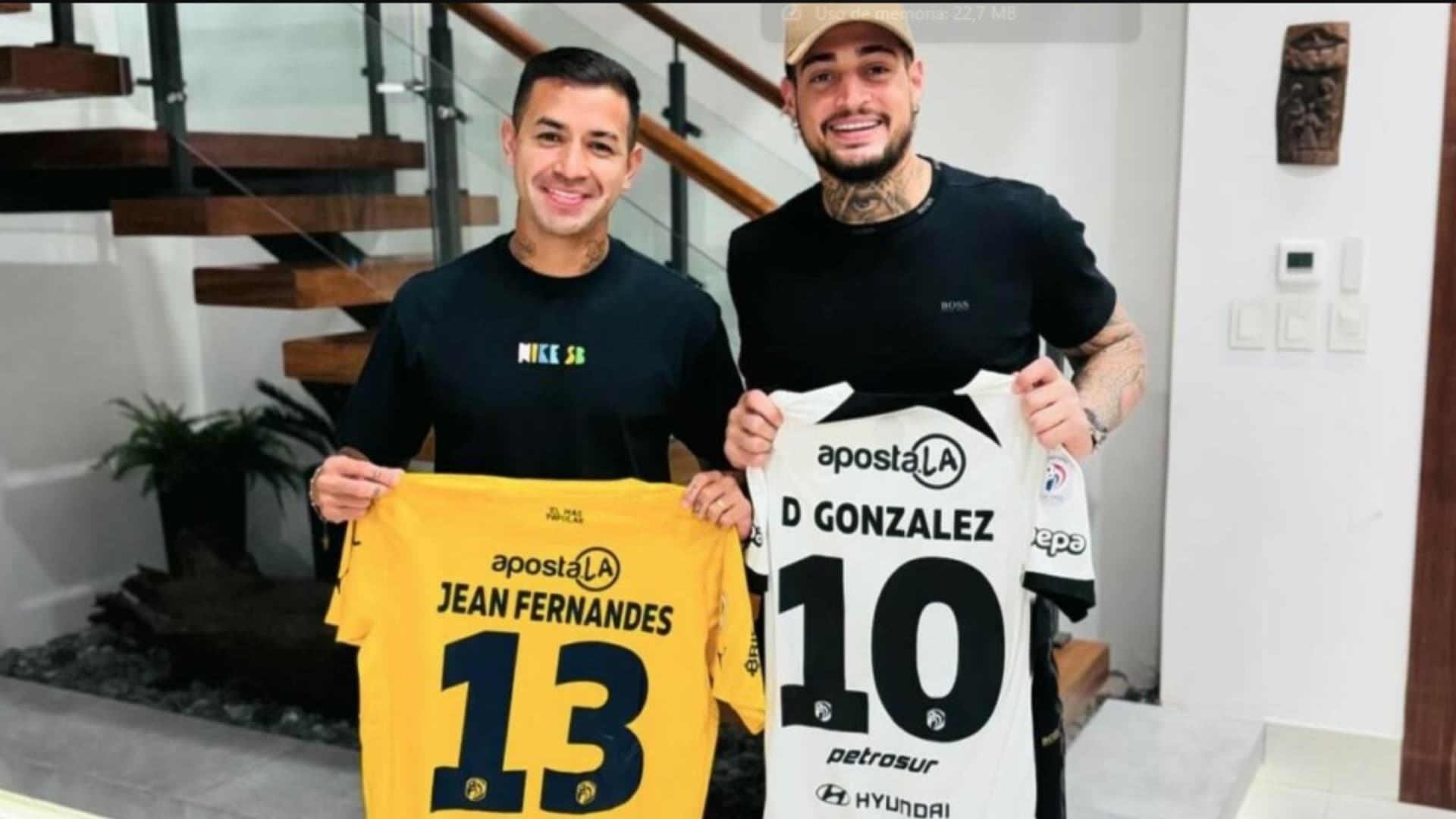 El 10 franjeado estuvo en la noticia de la semana por su particular foto