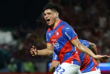 El ahora volante ofensivo de Vélez Sarsfield subió una historia vestido de azulgrana.