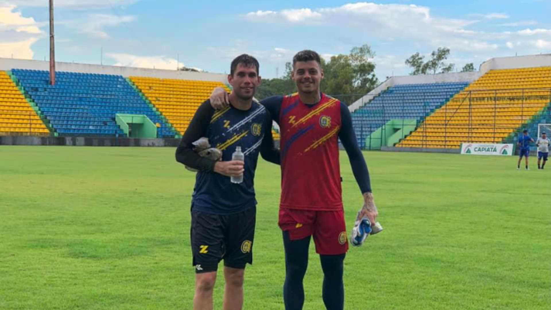 El arquero de Cerro Porteño tiene un familiar en el fútbol paraguayo