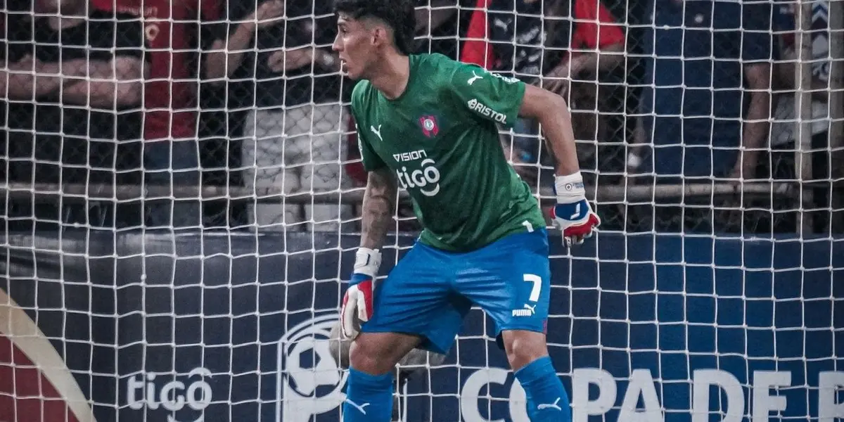 El capitán de Cerro Porteño elogió a su compañero por quedarse en la portería.