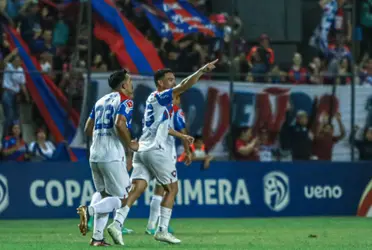 El conjunto azulgrana goleó a Trinidense en una nueva fecha del campeonato casero.