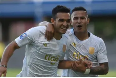 El defensor paraguayo que finalmente seguirá en el fútbol paraguayo