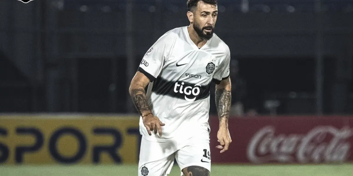 El delantero franjeado fue criticado por un ex dirigente del club