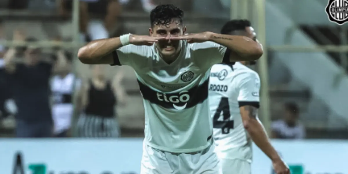 El delantero franjeado tiene una forma curiosa de gritar sus goles