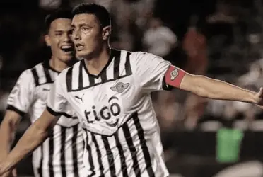 El delantero liberteño declaró sobre si seguirá jugando a pesar de sus 40 años.