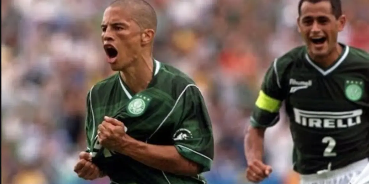 El delantero paraguayo confesó a quien idolatraba de niño