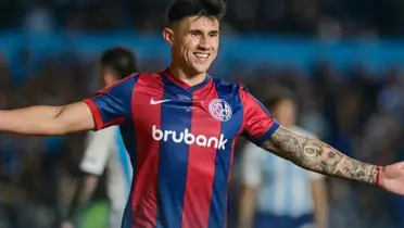 El delantero paraguayo que es la figura estelar en Argentina