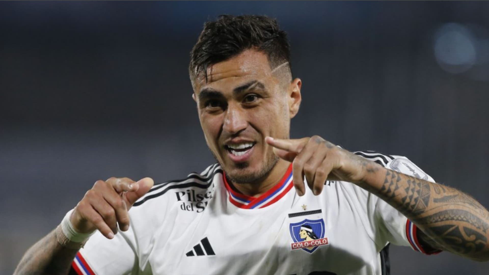 El delantero paraguayo se fue rabiado de Colo Colo