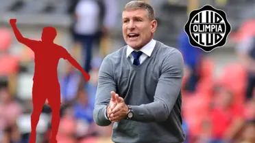 El entrenador argentino Martín Palermo, DT de Olimpia