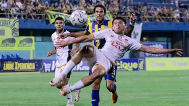 El entrenador auriazul se mostró visiblemente fastidiado