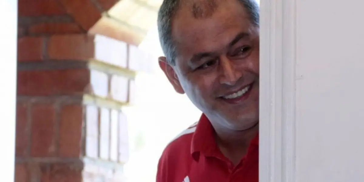 El entrenador que vuelve a estar en el ruido del fútbol paraguayo