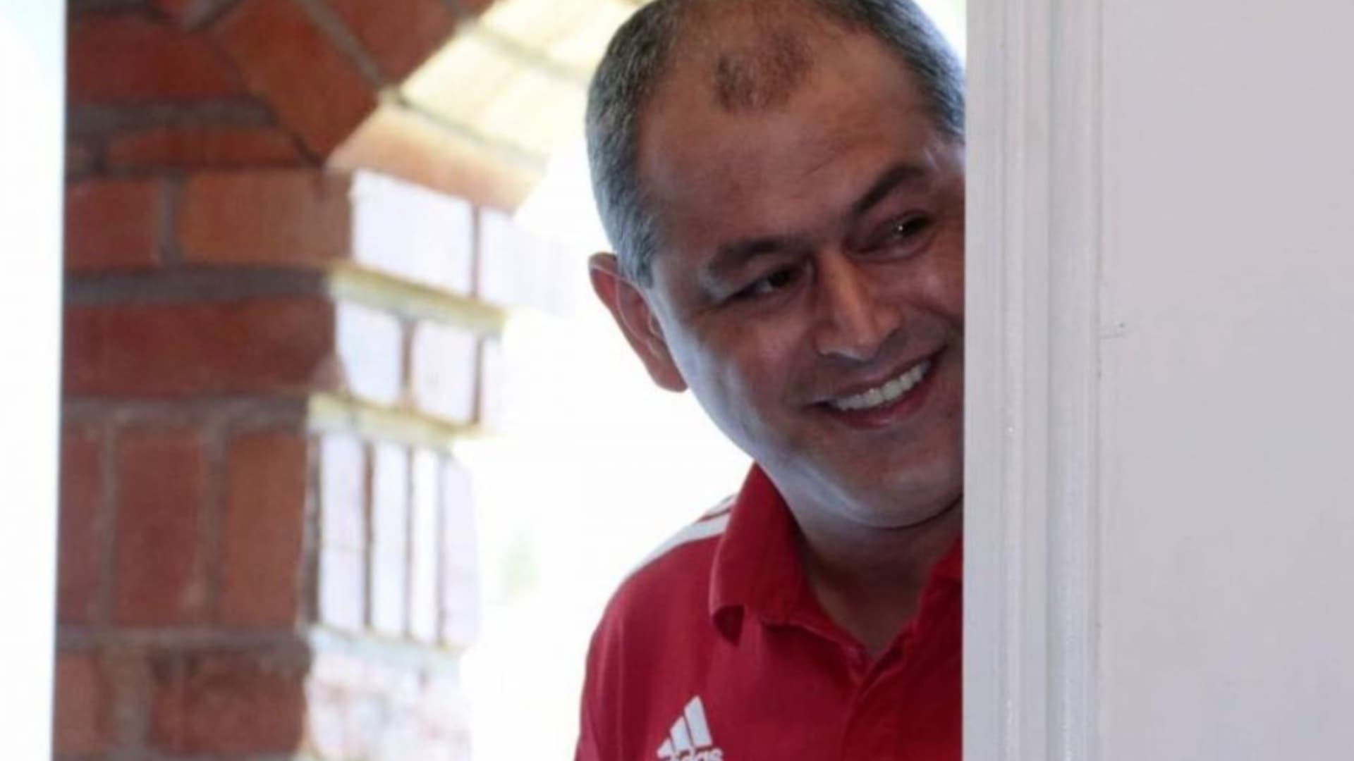 El entrenador que vuelve a estar en el ruido del fútbol paraguayo