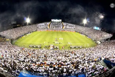 El equipo de Diego Aguirre recibe al cuadro peruano para asegurar el primer lugar.