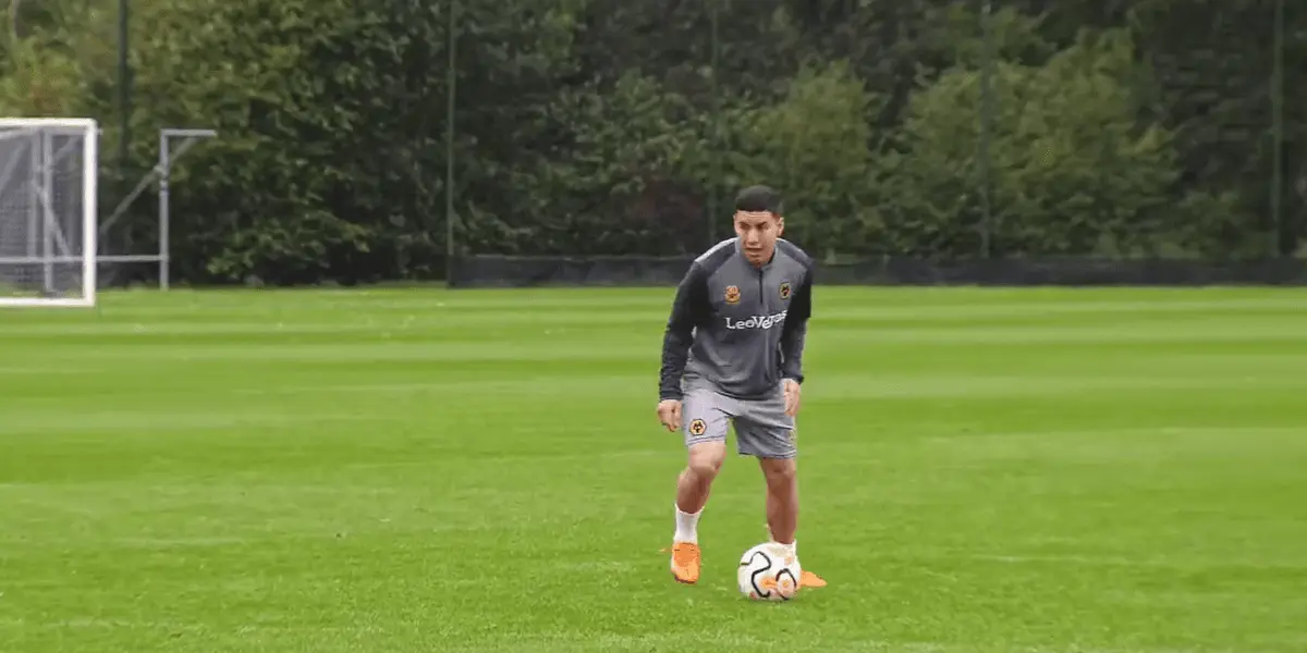 El extremo derecho está de a poco asentándose en la liga inglesa.