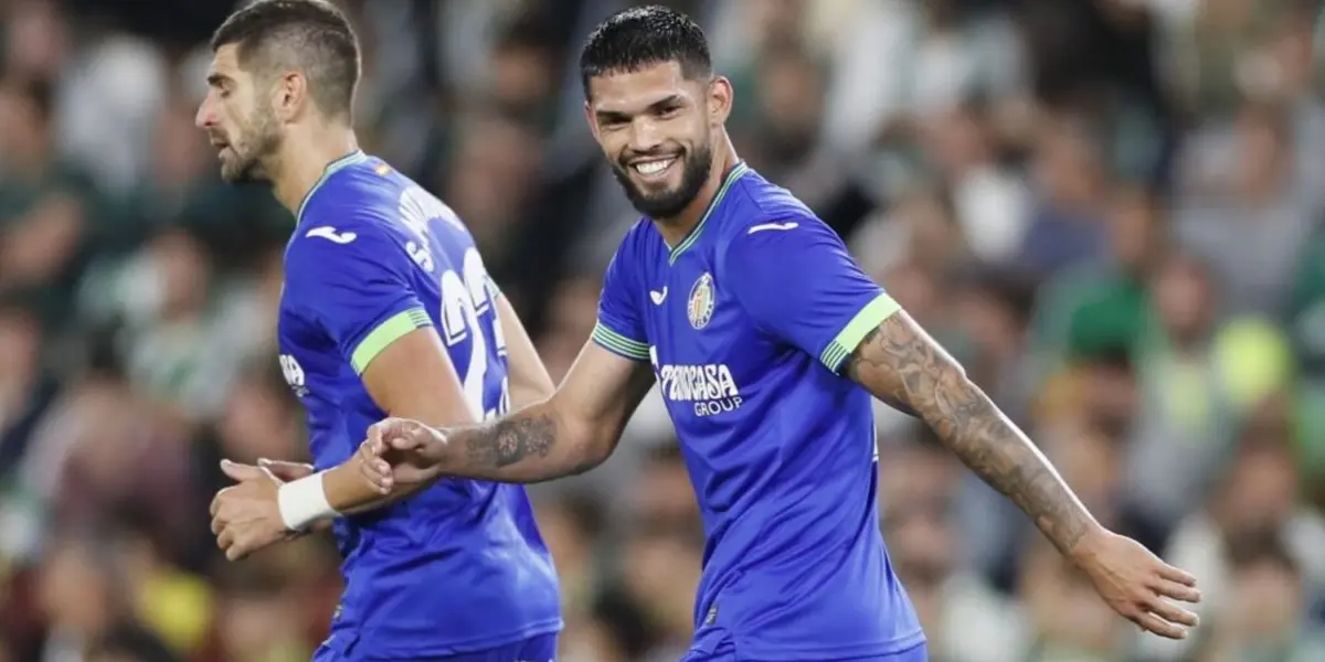 El jugador paraguayo contestó una pregunta sobre San Valentín este 14 de febrero.