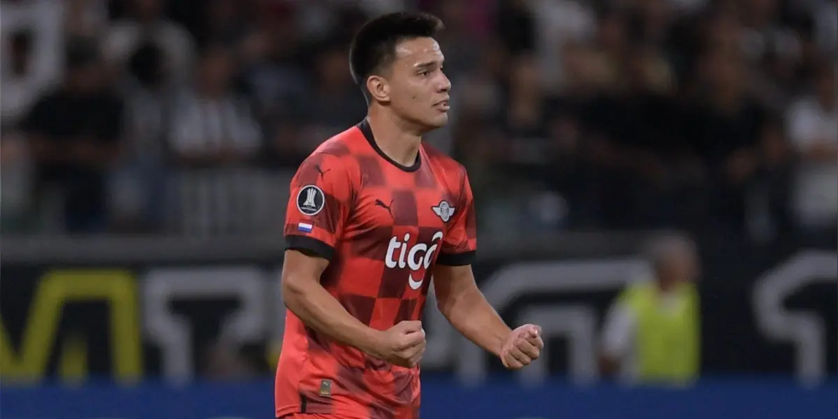 El mediocampista de Libertad que tendrá varios pretendientes en el próximo mercado de pases