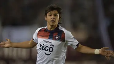 El mediocampista zurdo contó su versión de la historia con el Ciclón