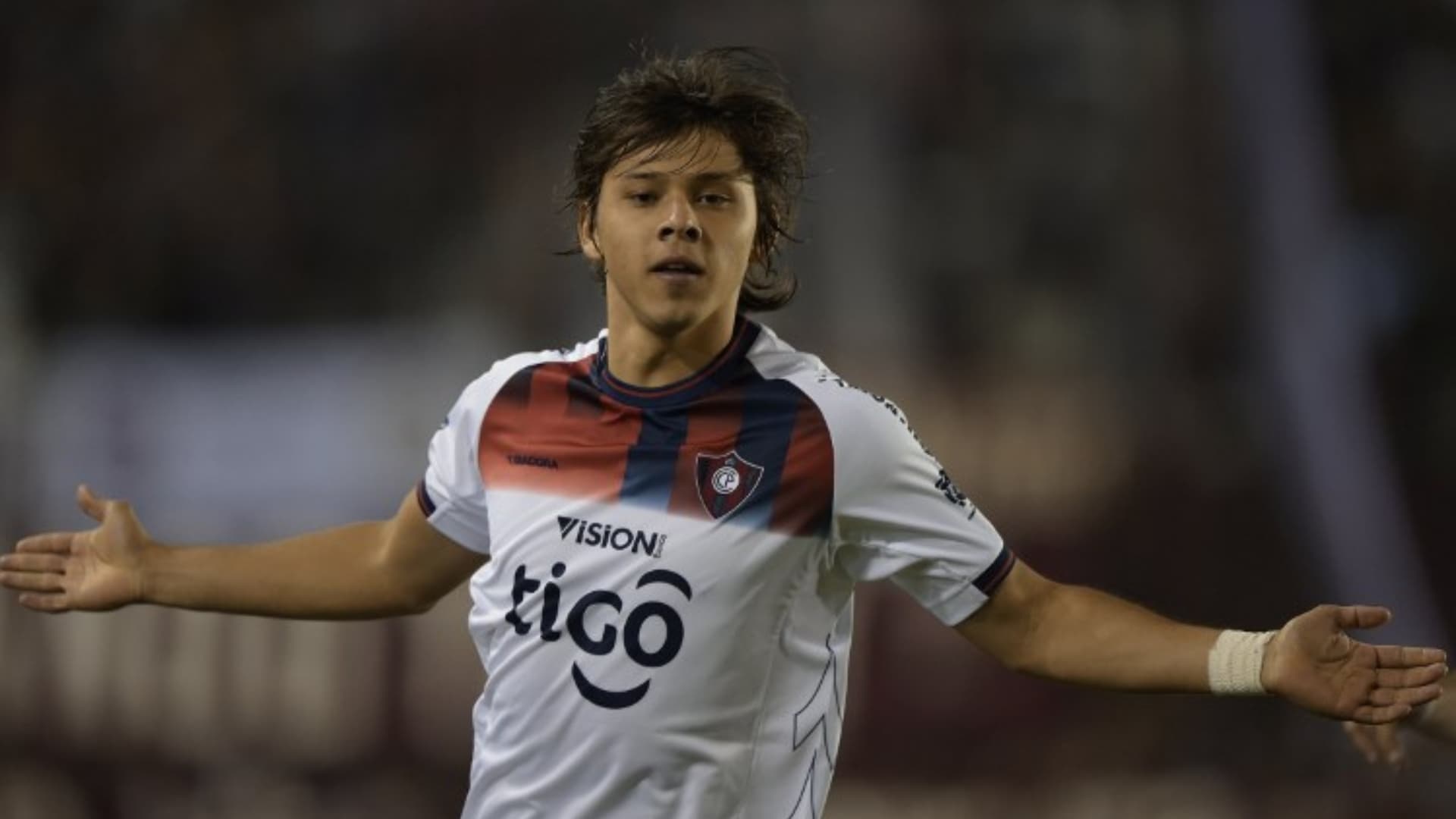 El mediocampista zurdo contó su versión de la historia con el Ciclón