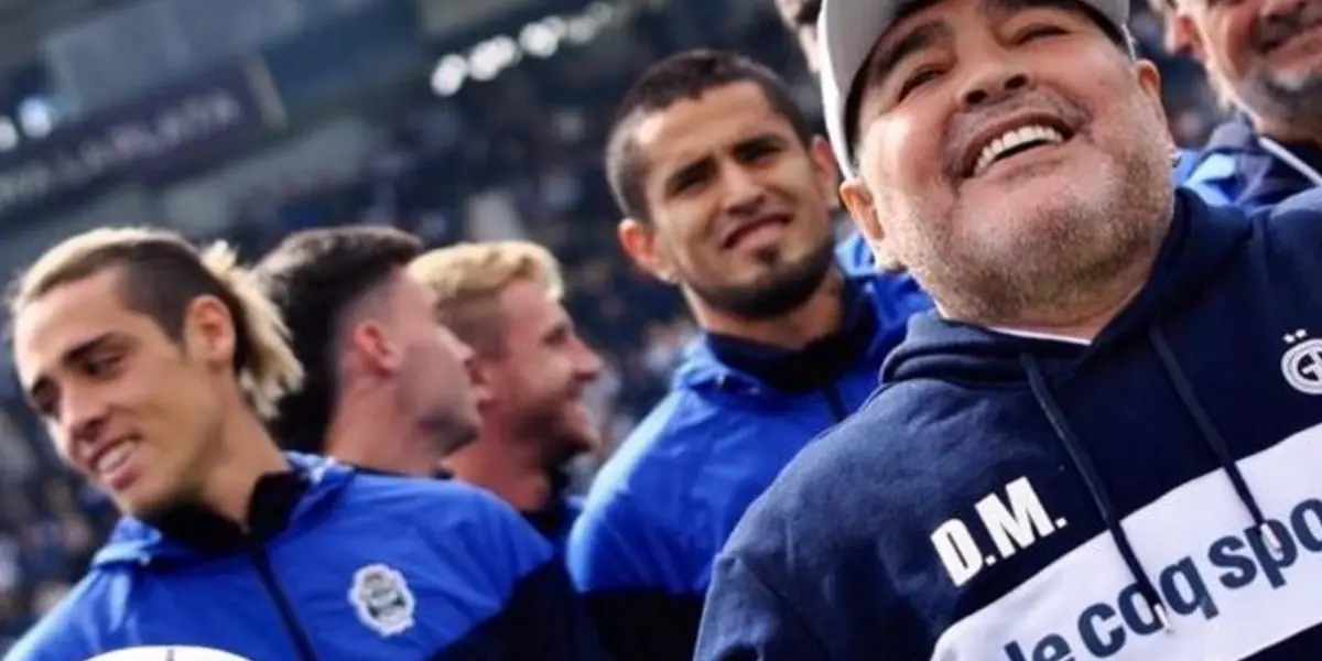 El volante que fue dirigido por la leyenda argentina