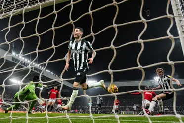 En Inglaterra, Almirón es de los más queridos por la afición de las urracas.