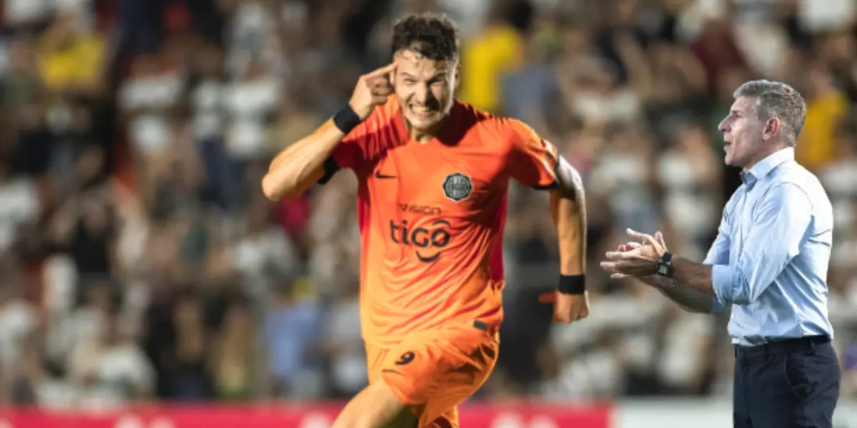 Facundo Bruera festejando su gol