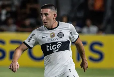 Facundo Zabala, uno de los ídolos franjeados colaboró con la escuela de fútbol.