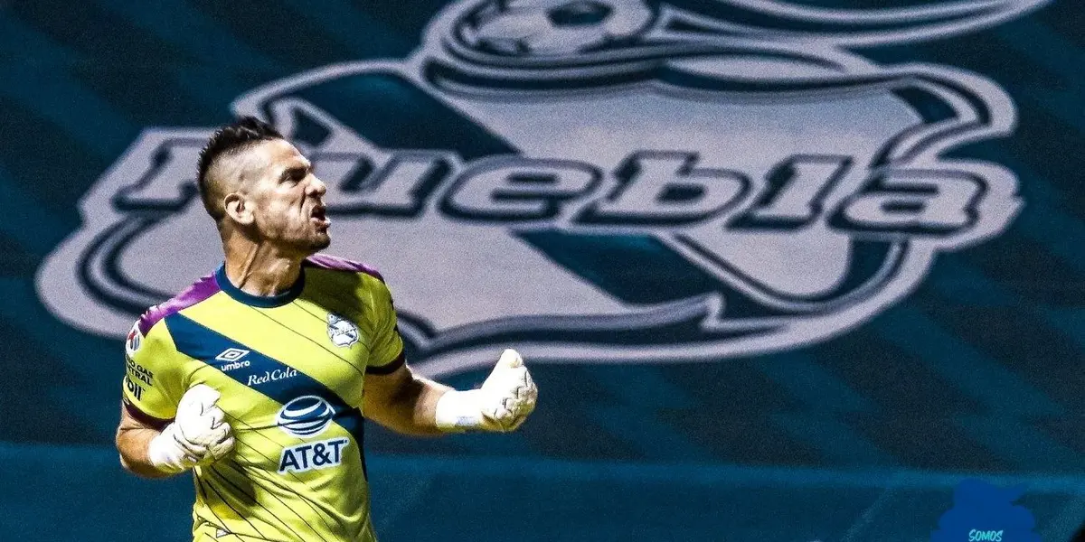 Figura fundamental en muchos partidos, Antony Silva estaría dejando el Puebla en el segundo semestre por una reestructuración del plantel.