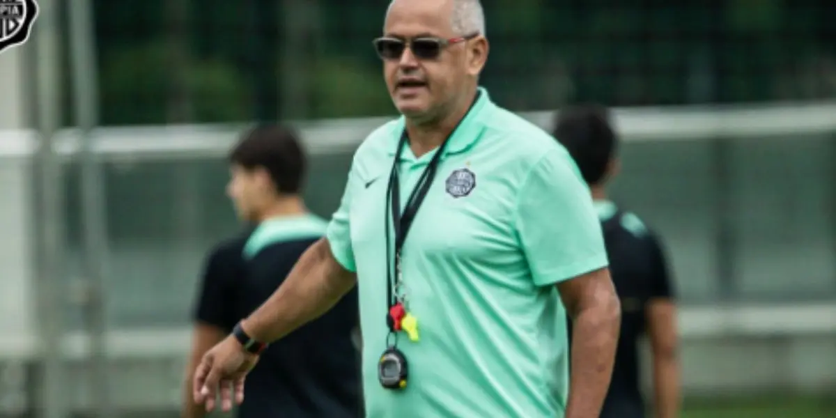 Francisco Arce tempranamente ya anunció la lista de convocados para el clásico.