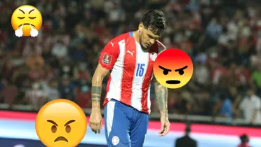 Gustavo Gómez con la camiseta de Paraguay